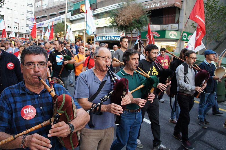 2016 09 20 ManifaEmpregoDignoVigo05.JPG